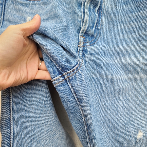 Levi's | 501 Skinny Jeans in Can't Touch This Size 26x28 - Picture 3 of 11